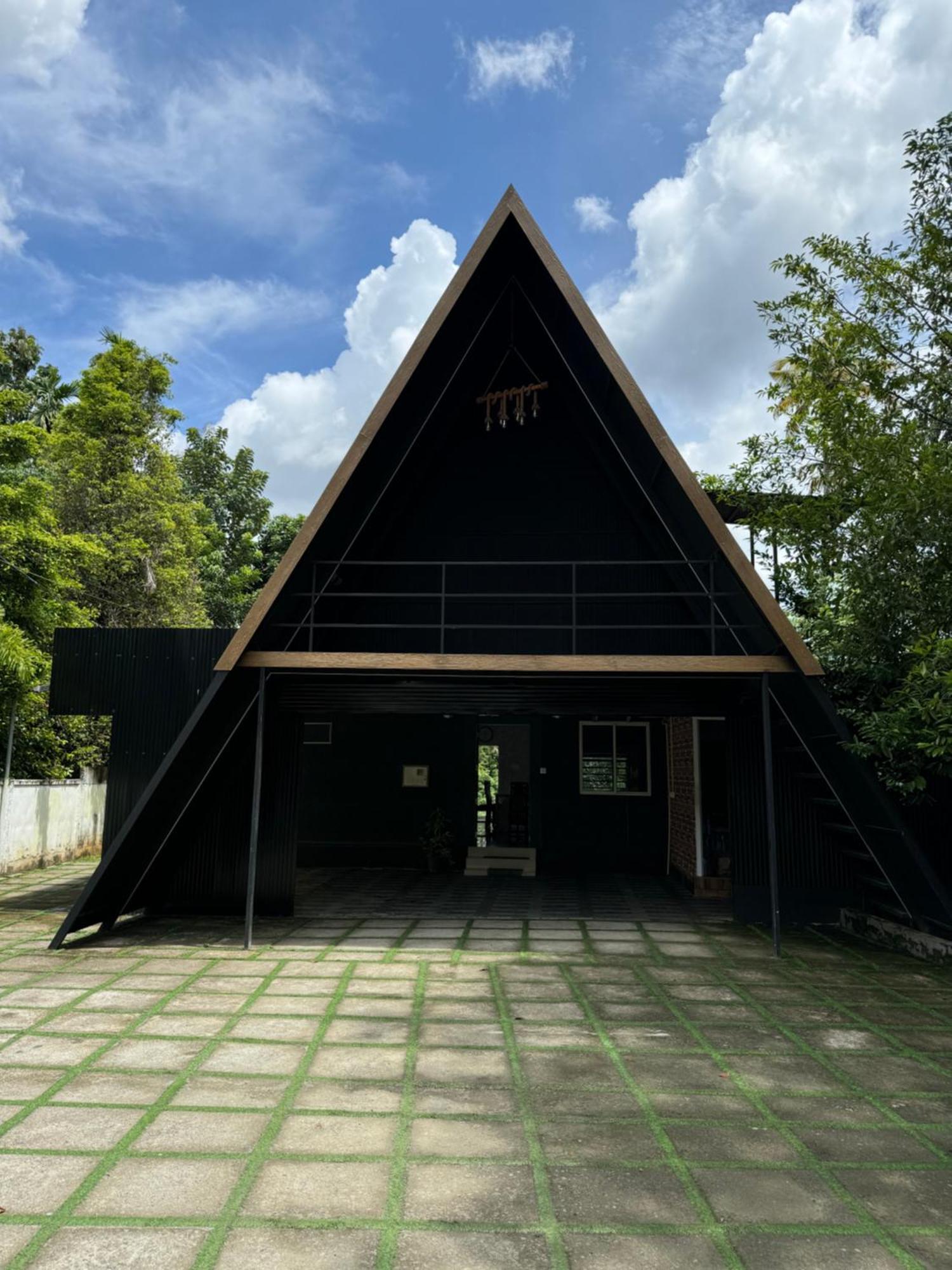 River Serene Holiday Home Kizhake Chālakudi Exterior photo