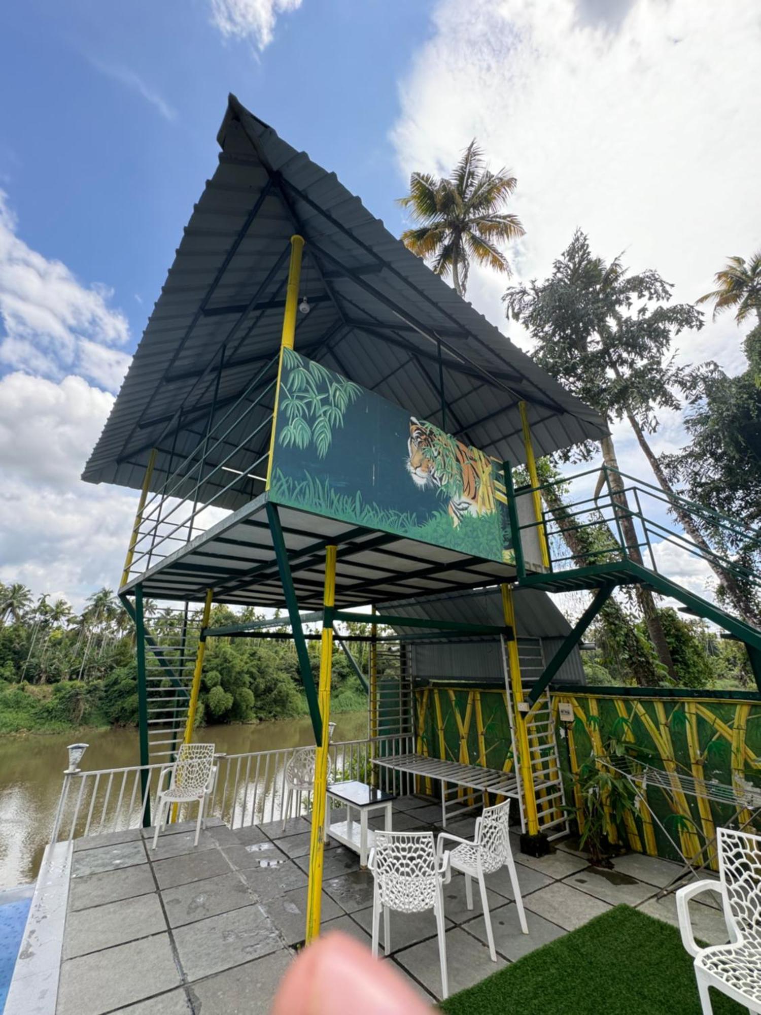River Serene Holiday Home Kizhake Chālakudi Exterior photo